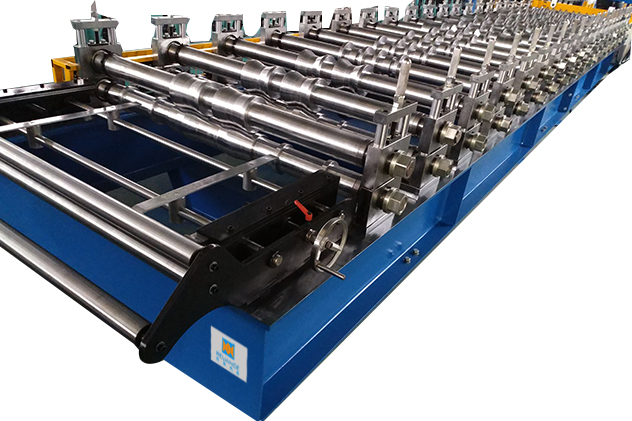Tab 2-2 Roll forming section of Roof roll forming machine